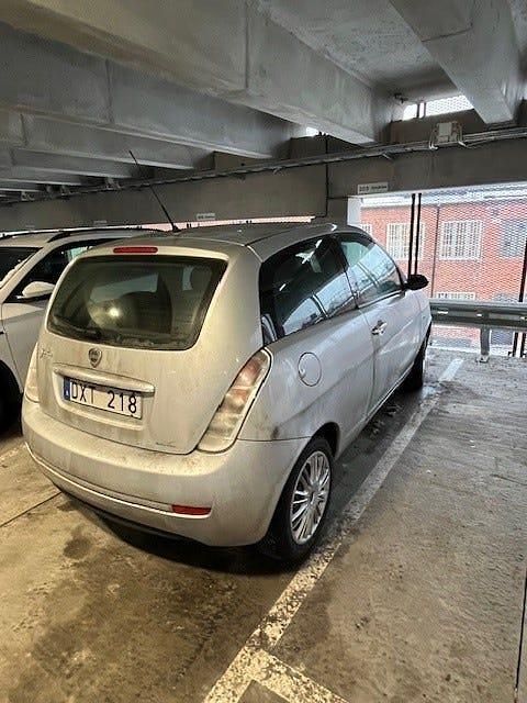 Begagnad 2008 Lancia Ypsilon Halvkombi | 23 900 kr - Bild 1/4
