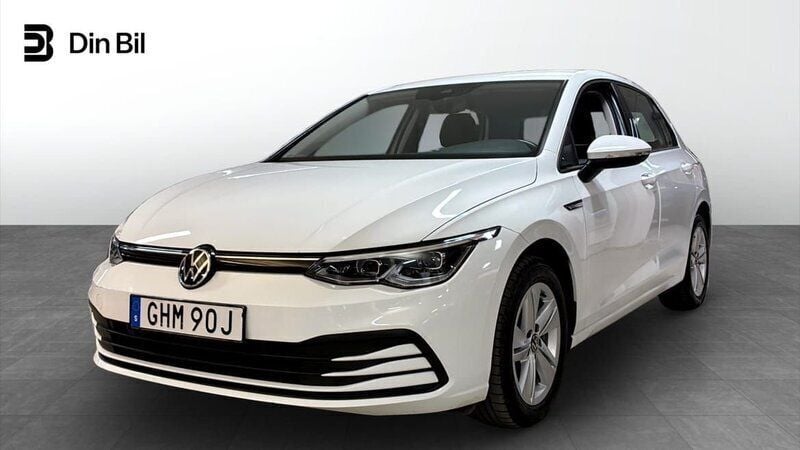 Vit (pure white) Begagnad 2020 VW Golf VII Halvkombi | 234 900 kr (Marknadspris) - Bild 1/4