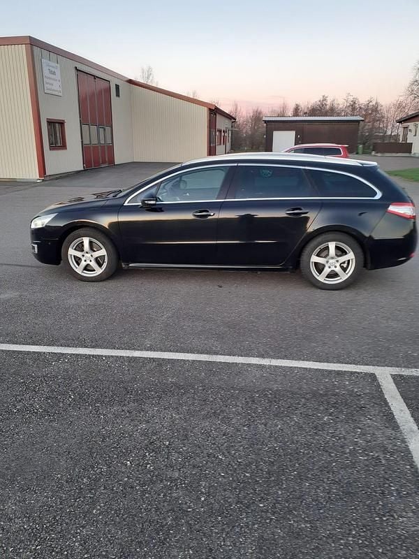 Begagnad 2012 Peugeot 508 SW Kombi | 48 000 kr (Marknadspris) - Bild 1/4