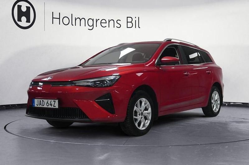 Röd Begagnad 2022 MG MG5 EV Kombi | 204 900 kr (Marknadspris) - Bild 1/4