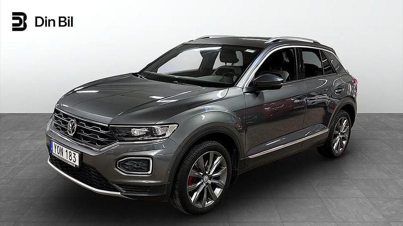 Indium grey metallic Begagnad 2018 VW T-Roc SUV | 209 900 kr (Bra pris) - Bild 1/4