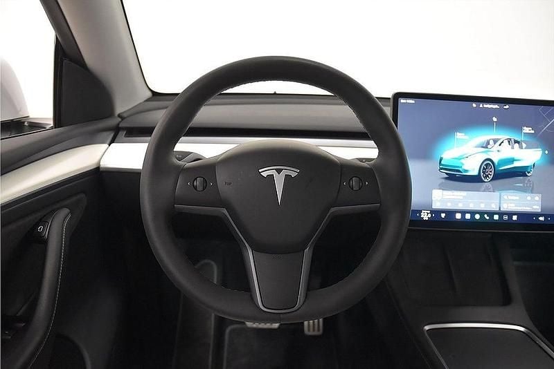 Begagnad Tesla Model Y Performance 392 kW (534 HK) 2023 Vit SUV