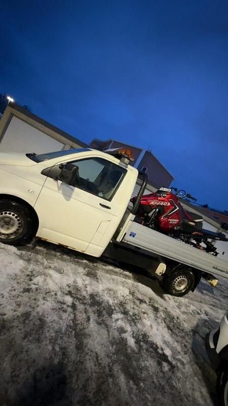 Begagnad 2007 VW T5 Van | 50 000 kr (Marknadspris) - Bild 1/4