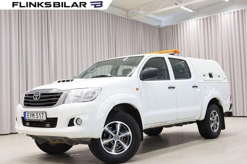 Vit Begagnad 2015 Toyota HiLux Pickup | 254 900 kr (Bra pris) - Bild 1/4