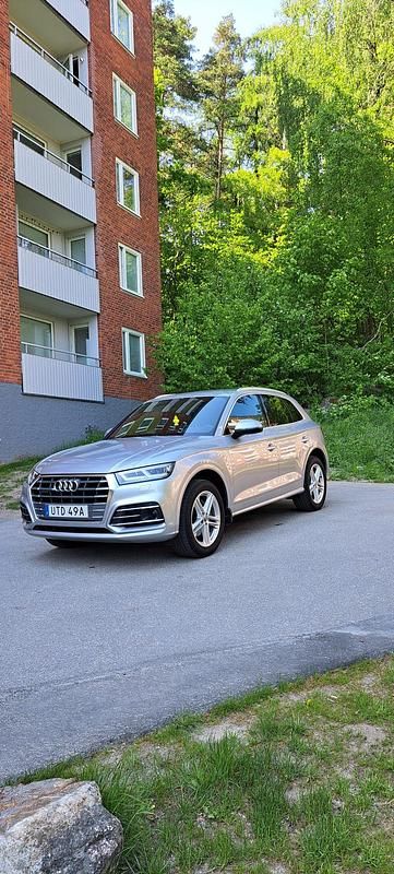 Begagnad 2019 Audi Q5 SUV | 315 000 kr (Marknadspris) - Bild 1/4