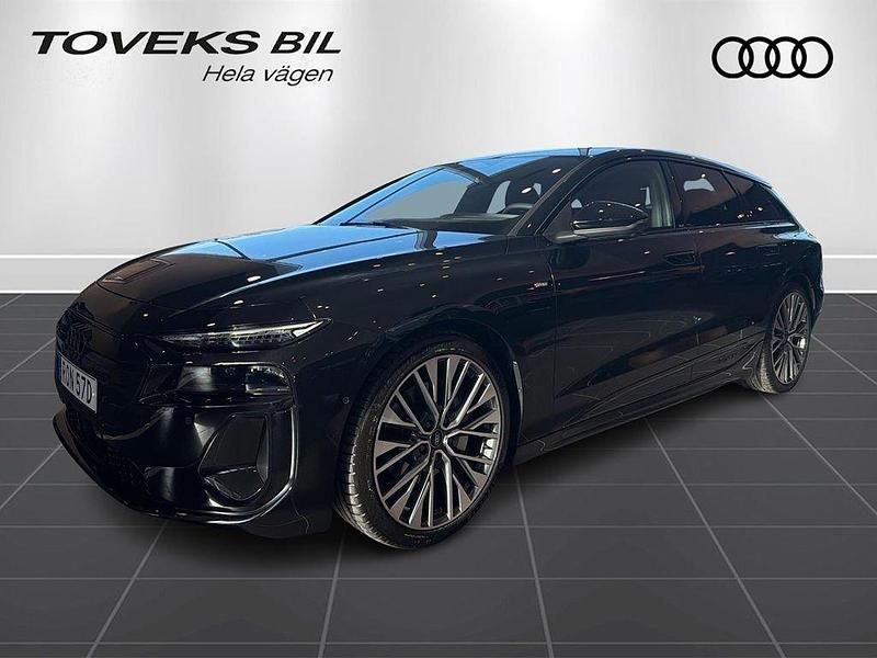 Svart (mytsvart metallic) Ny 2025 Audi A6 e-tron S-Line Kombi | 990 100 kr (Dyr) - Bild 1/4