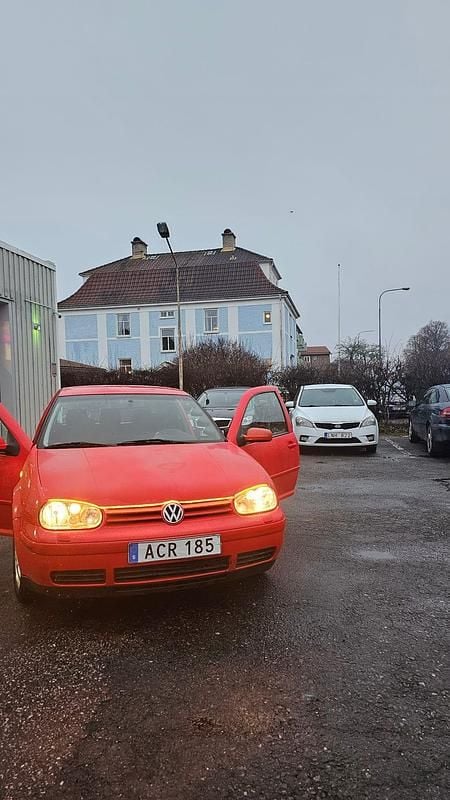 Begagnad 1999 VW Golf IV GTI Halvkombi | 20 000 kr (Bra pris) - Bild 1/4