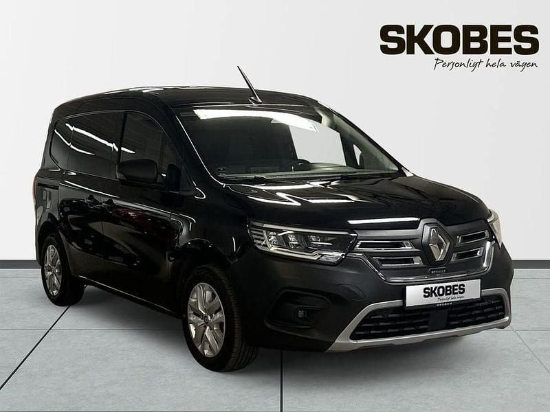 Svart Begagnad 2024 Renault Kangoo Van | 349 500 kr (Marknadspris) - Bild 1/3