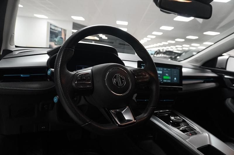 Begagnad MG MG5 EV Long Range 114 kW (156 HK) 2022 Grå Kombi