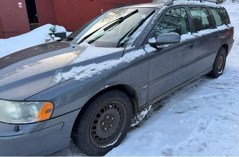 Begagnad Volvo V70 140 HK (102 kW) 2005 Kombi