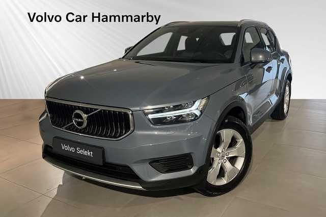 Grå Begagnad 2022 Volvo XC40 Momentum SUV | 298 000 kr (Bra pris) - Bild 1/3