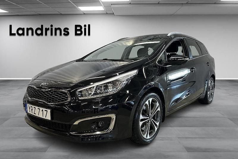 Svart (svart metallic) Begagnad 2017 Kia Ceed Sportswagon Kombi | 128 300 kr (Bra pris) - Bild 1/4