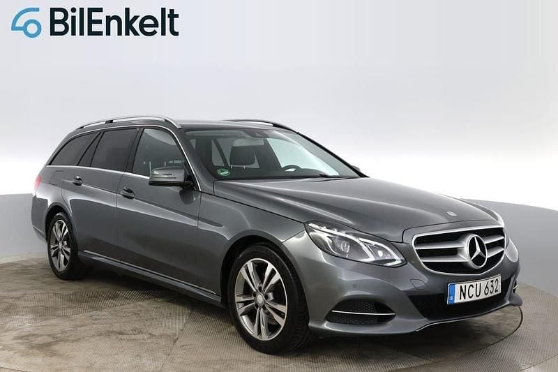 Grå Begagnad 2016 Mercedes E220 Edition Kombi | 218 900 kr (Marknadspris) - Bild 1/4