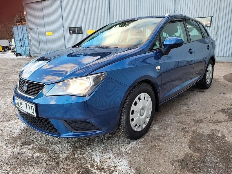 Blå Begagnad 2013 Seat Ibiza Style | 50 000 kr (Marknadspris) - Bild 1/4