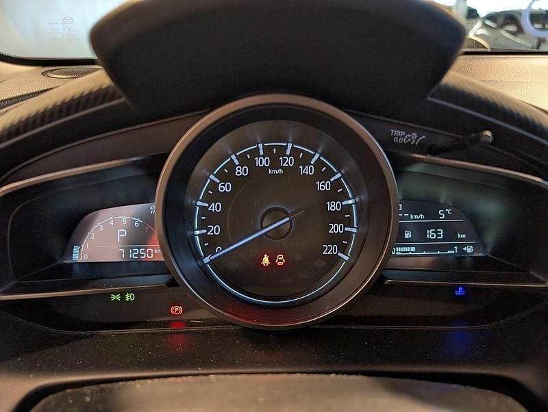 Begagnad Mazda CX-3 Vision 121 HK (88 kW) 2018 Röd SUV