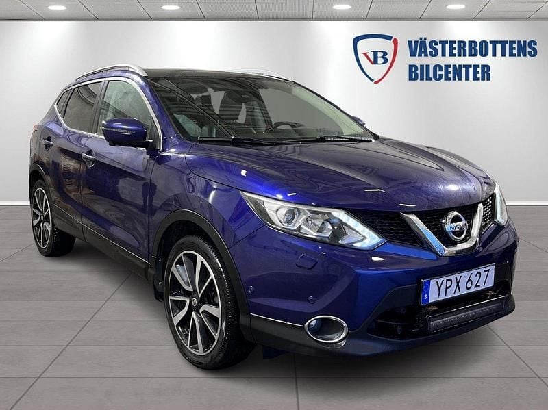 Blå Begagnad 2017 Nissan Qashqai SUV | 119 900 kr (Marknadspris) - Bild 1/4