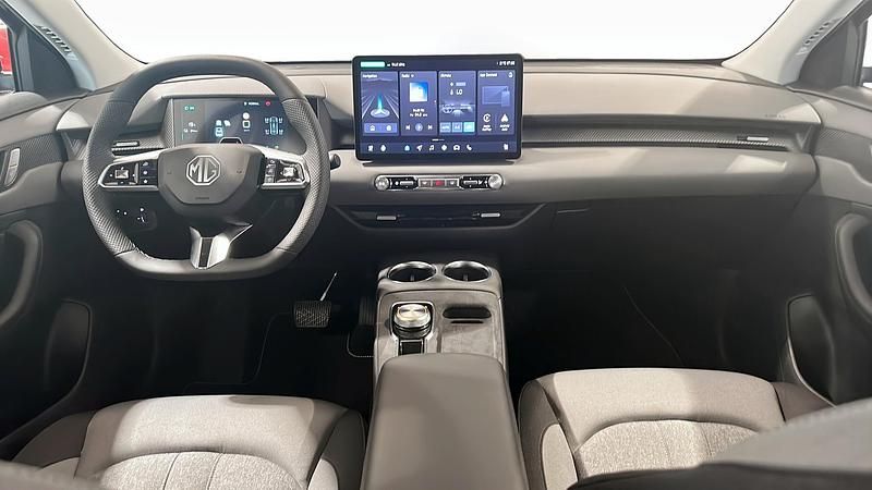 Ny MG S5 125 kW (170 HK) 2025 Svart SUV