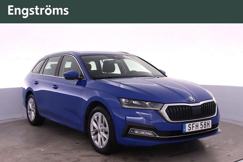 Blå Begagnad 2022 Skoda Octavia Kombi | 269 000 kr (Marknadspris) - Bild 1/4