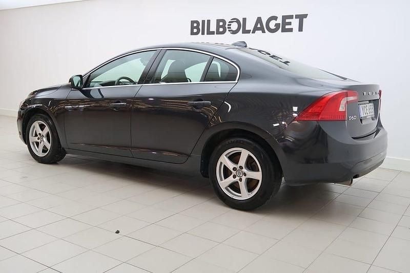 Begagnad Volvo S60 Business Edition 150 HK (110 kW) 2016 Grå Sedan