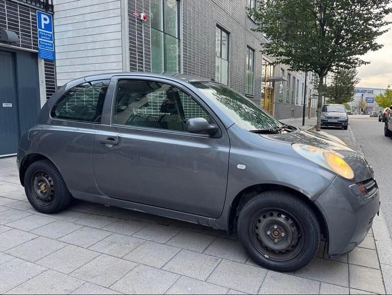 Begagnad Nissan Micra 65 HK (47 kW) 2003 Halvkombi