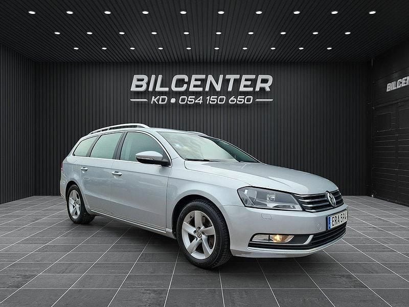 Silver Begagnad 2014 VW Passat Kombi | 129 900 kr (Bra pris) - Bild 1/4