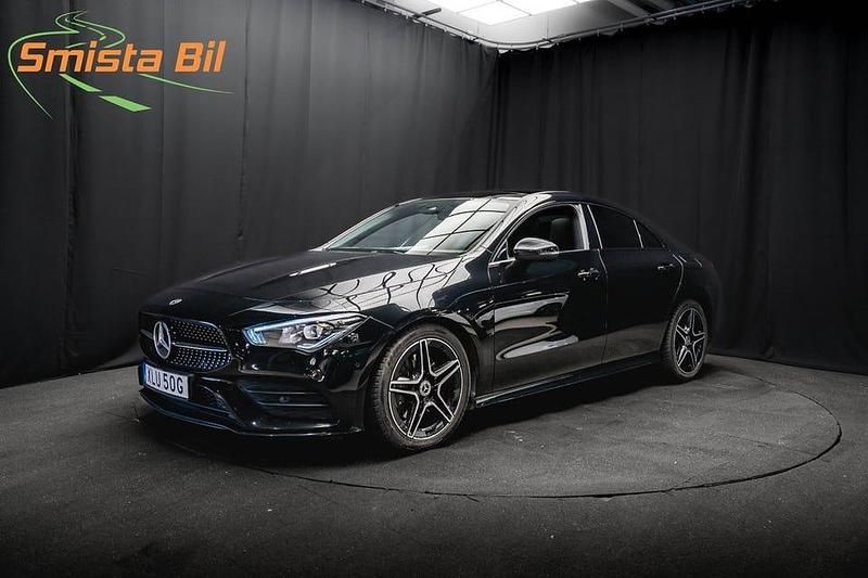Svart Begagnad 2019 Mercedes CLA200 AMG Sportkupé | 304 900 kr (Marknadspris) - Bild 1/3