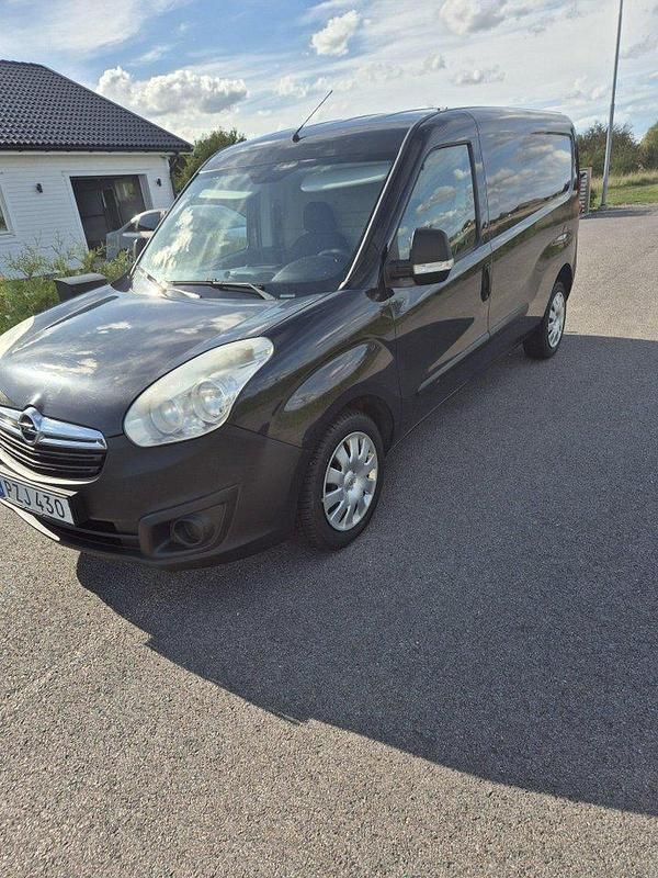 Begagnad 2017 Opel Combo Minibuss | 43 000 kr - Bild 1/4