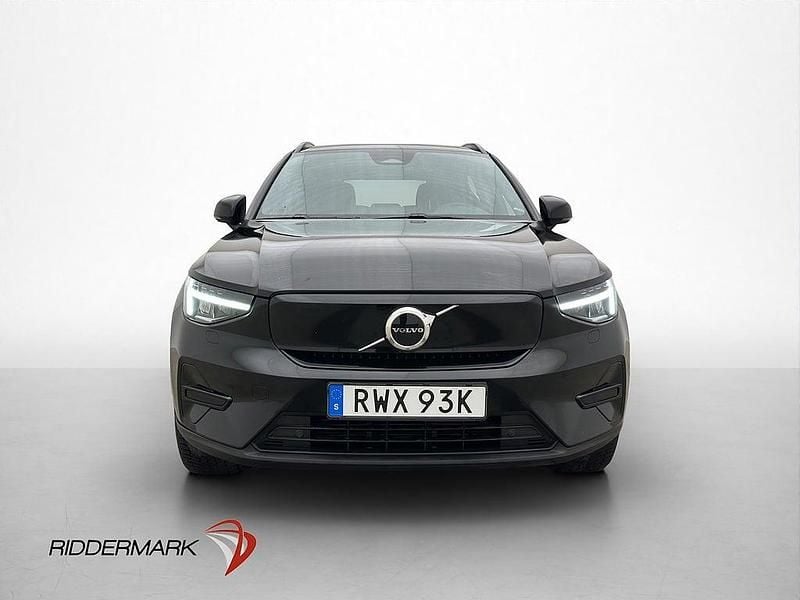 Begagnad Volvo XC40 Core 185 kW (252 HK) 2022 Svart SUV