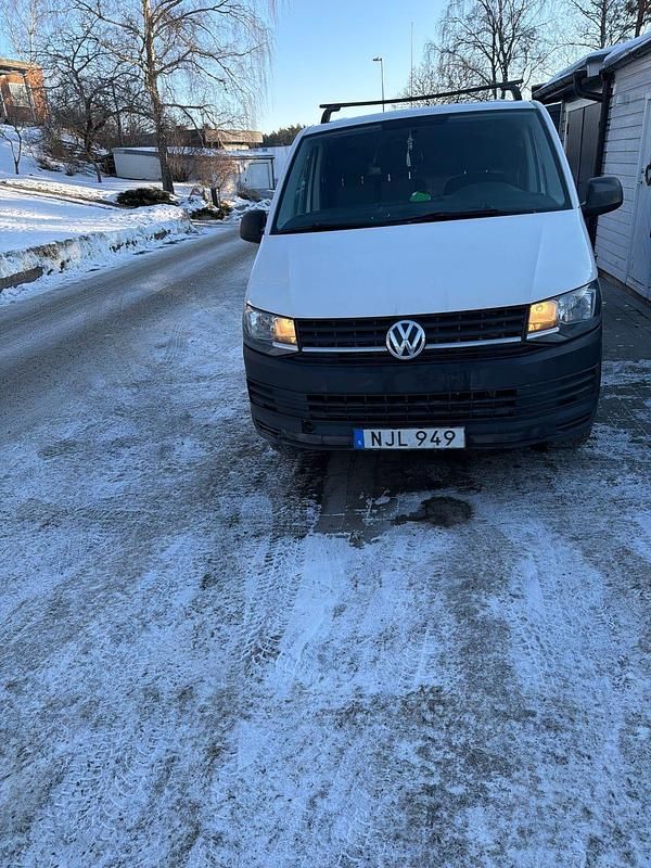 Begagnad VW T6 102 HK (75 kW) 2016 Van
