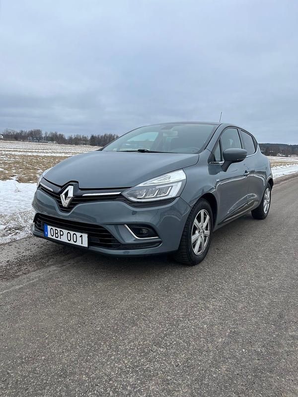 Begagnad Renault Clio IV 90 HK (66 kW) 2018