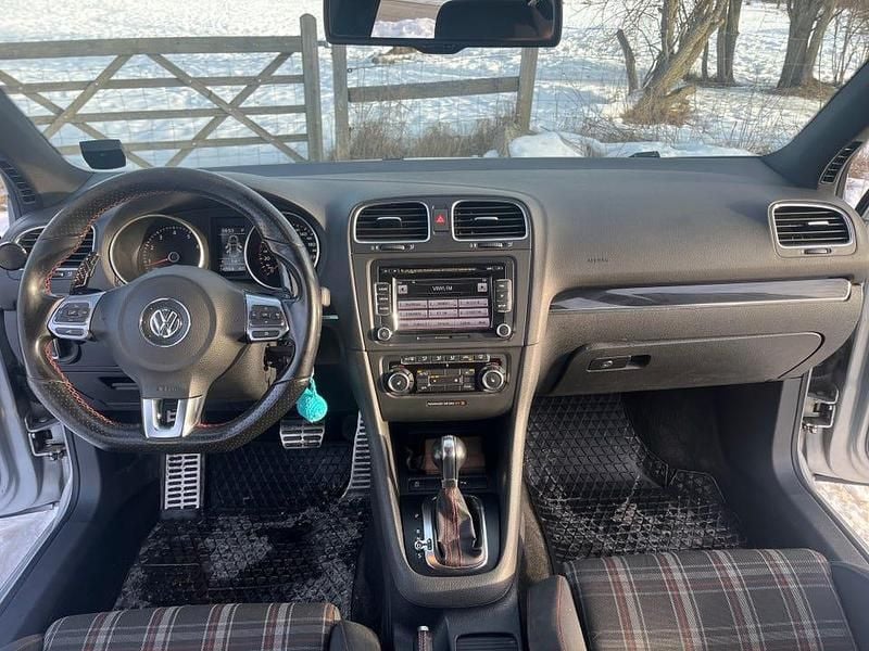 Begagnad VW Golf VI GTI 211 HK (155 kW) 2011 Halvkombi