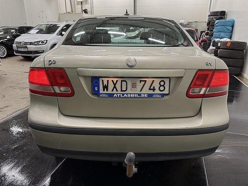 Begagnad Saab 9-3 Linear 150 HK (110 kW) 2005 Ljusgrön Sedan