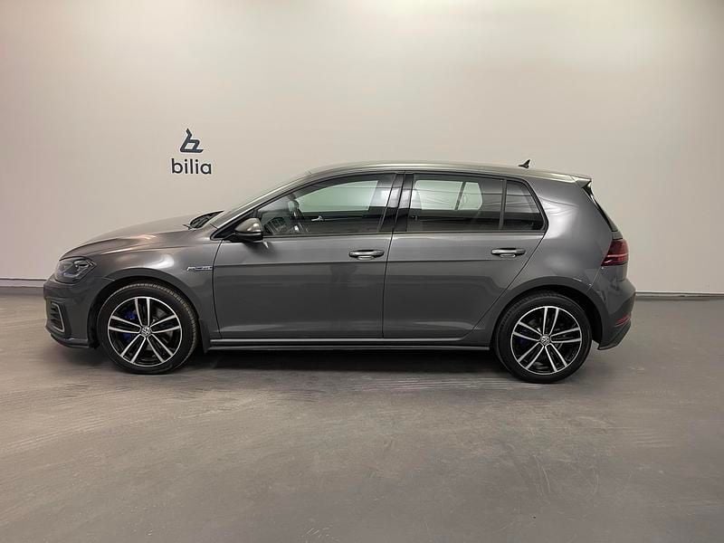 Begagnad VW Golf VII GTE 2020 Grå