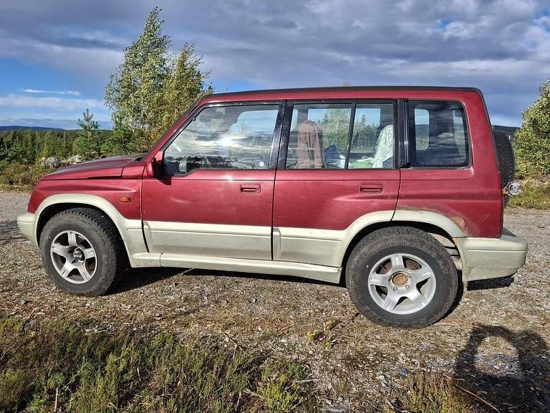 Begagnad 1997 Suzuki Vitara SUV | 29 000 kr - Bild 1/4