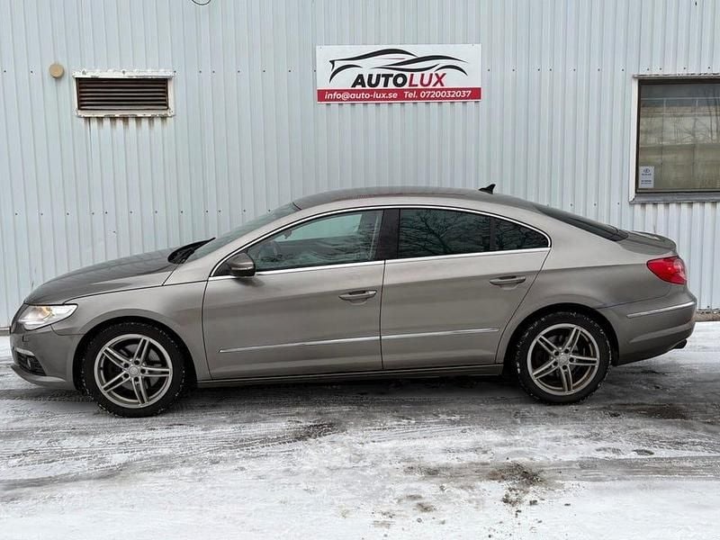 Begagnad VW Passat 170 HK (125 kW) 2012 Brun