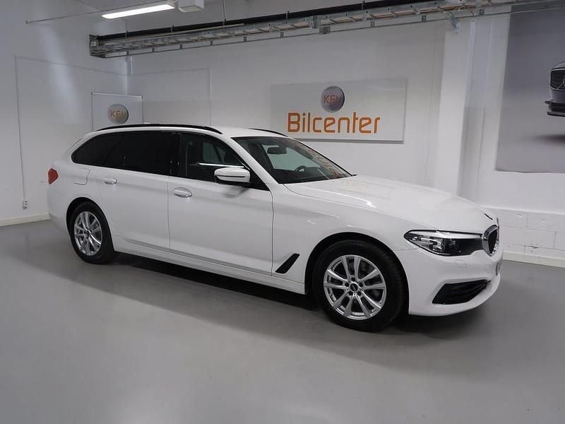 Begagnad BMW 520 Sport Line 190 HK (139 kW) 2020 Vit Kombi