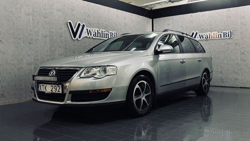 Silver Begagnad 2006 VW Passat Kombi | 39 900 kr (Marknadspris) - Bild 1/4