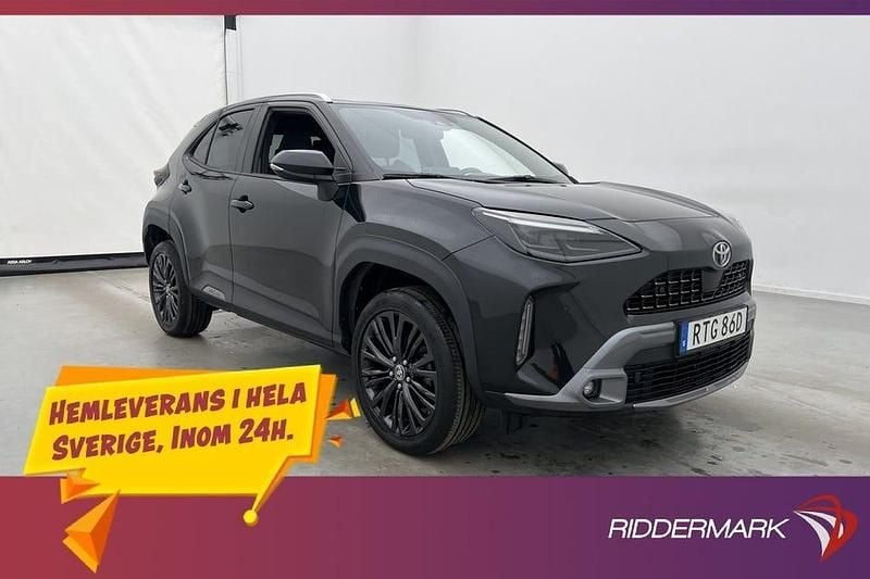 Svart Begagnad 2021 Toyota Yaris Hybrid | 279 800 kr (Lite dyr) - Bild 1/3