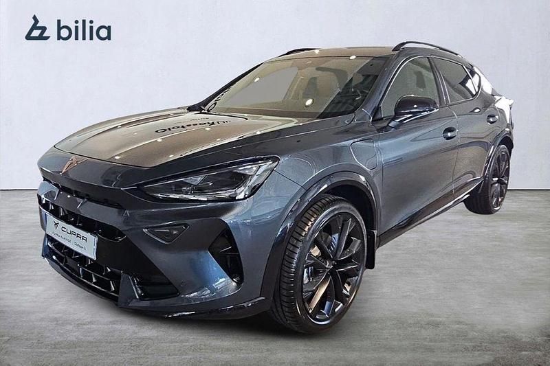 Mörkgrå (grå) Ny 2025 Cupra Formentor SUV | 521 200 kr - Bild 1/4