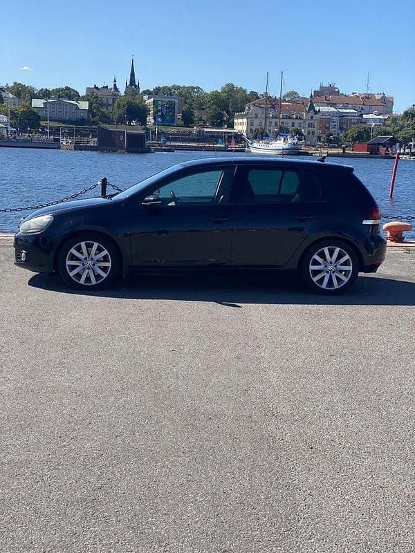 Svart Begagnad 2010 VW Golf VI Edition Halvkombi | 55 000 kr (Bra pris) - Bild 1/4