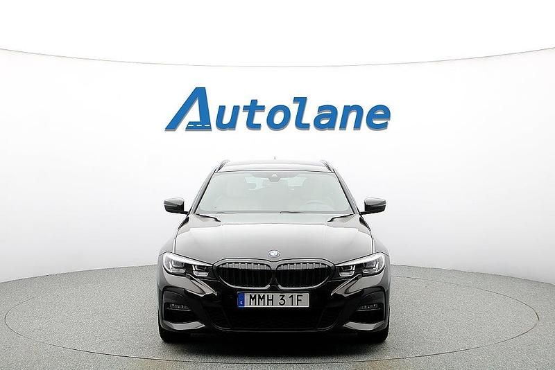 Begagnad BMW 330 M Sport 258 HK (189 kW) 2020 Citrinschwarz ii metallic Kombi