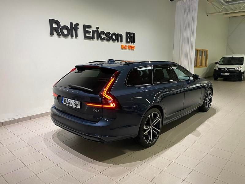 Begagnad Volvo V90 349 HK (256 kW) 2026 Blå Kombi
