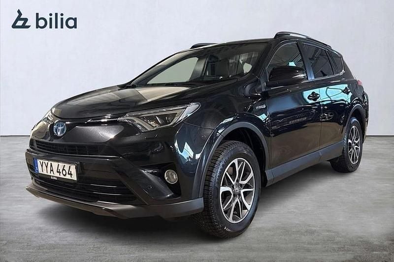 Svart Begagnad 2018 Toyota RAV4 Hybrid Edition SUV | 269 000 kr (Marknadspris) - Bild 1/4