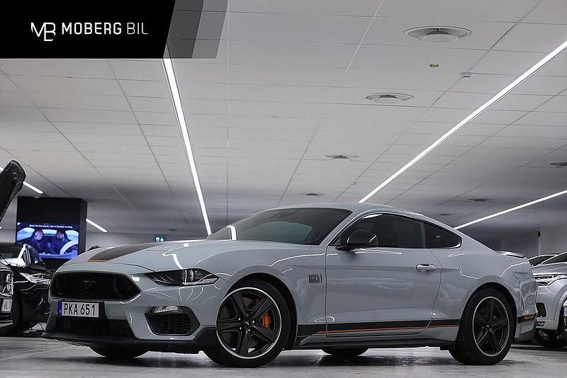 Grå Begagnad 2022 Ford Mustang Mach 1 Sportkupé | 599 900 kr - Bild 1/2