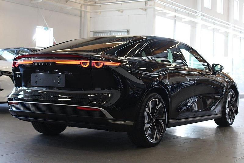 Ny Mazda 6e Takumi-Line 189 kW (258 HK) 2025 Svart Sedan