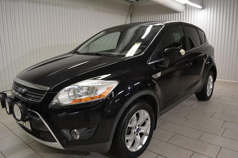 Svart Begagnad 2011 Ford Kuga Titanium SUV | 64 000 kr (Marknadspris) - Bild 1/3
