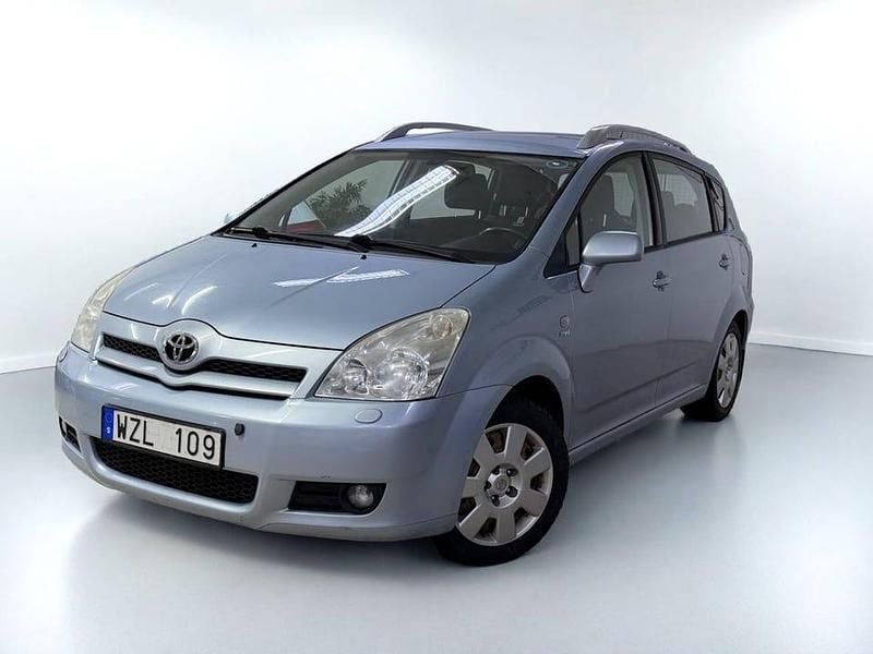 Begagnad Toyota Corolla 129 HK (94 kW) 2005 Blå Kombi