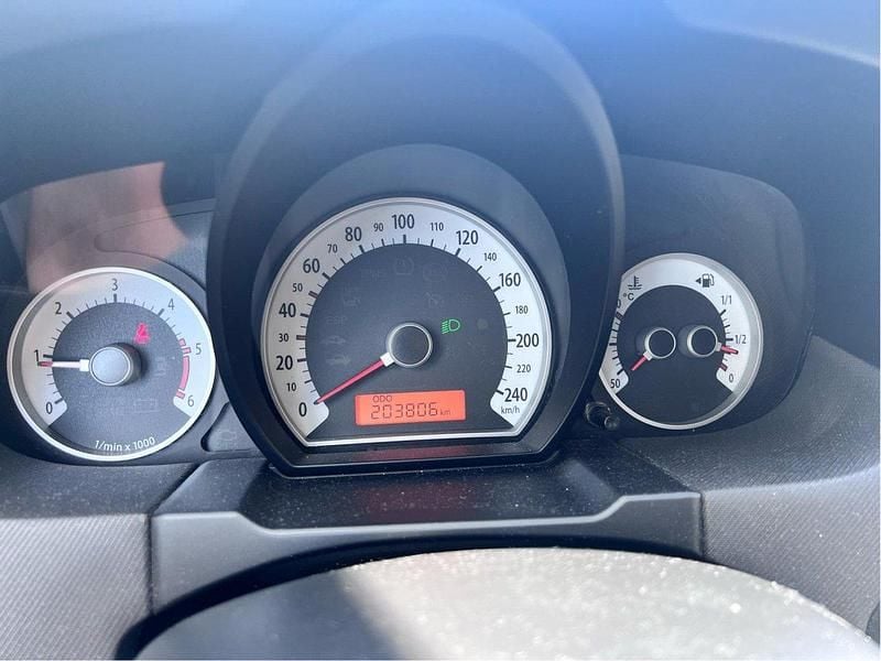 Röd Begagnad 2008 Kia Ceed Halvkombi | 28 500 kr (Marknadspris) - Bild 1/4