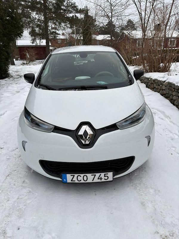 Begagnad 2019 Renault Zoe Halvkombi | 109 000 kr (Marknadspris) - Bild 1/4