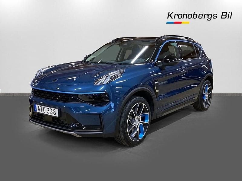 Blå Begagnad 2021 Lynk & Co 01 SUV | 269 900 kr (Marknadspris) - Bild 1/4